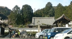 金熊寺の駐車場